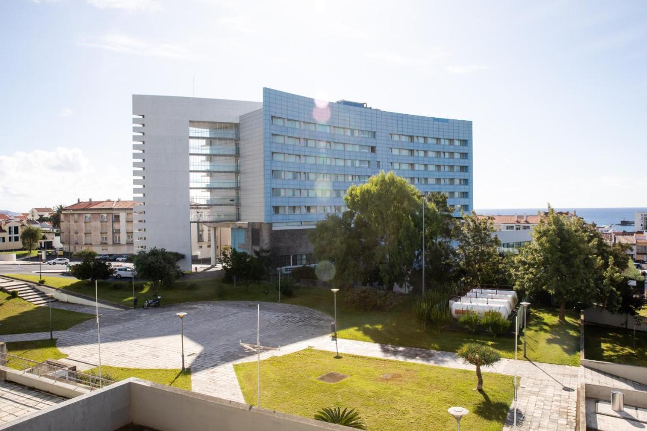 Apartment T3 In Downtown With Sea View Ponta Delgada Esterno foto